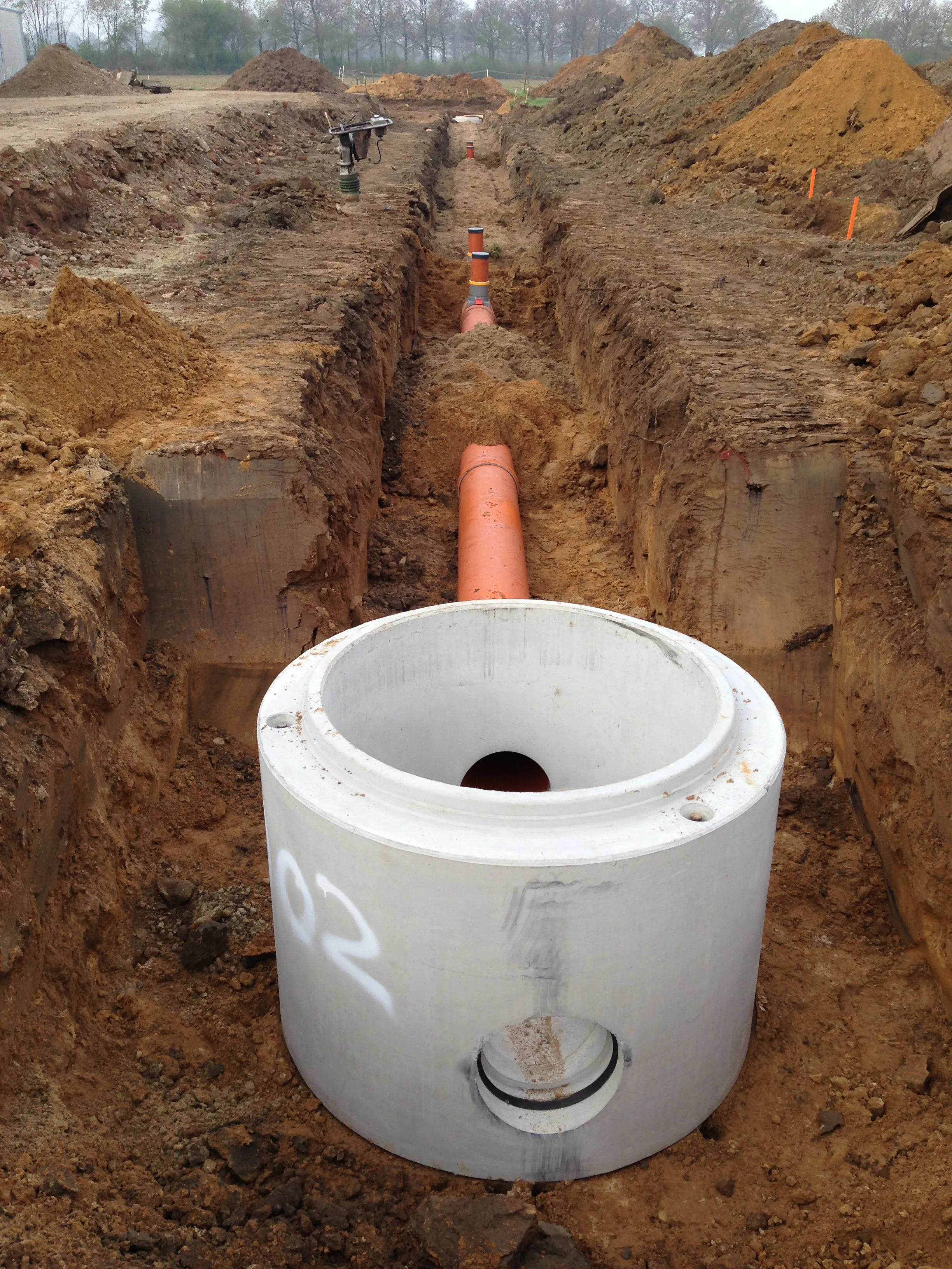 Bouwlocatie met materieel